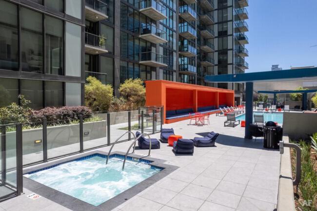 Top Floor 3 Bed 3 Bath Penthouse Living In Luxury Los Angeles Eksteriør bilde