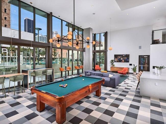 Top Floor 3 Bed 3 Bath Penthouse Living In Luxury Los Angeles Eksteriør bilde