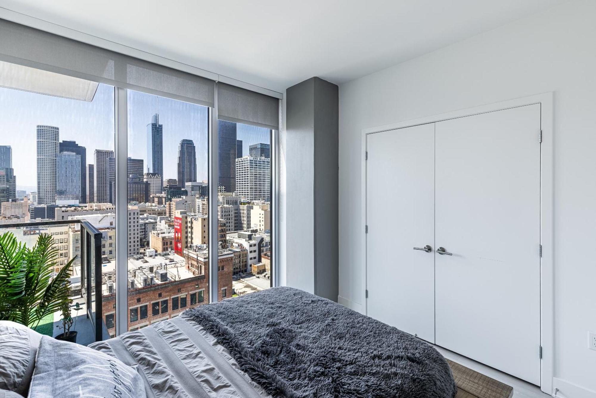 Top Floor 3 Bed 3 Bath Penthouse Living In Luxury Los Angeles Eksteriør bilde